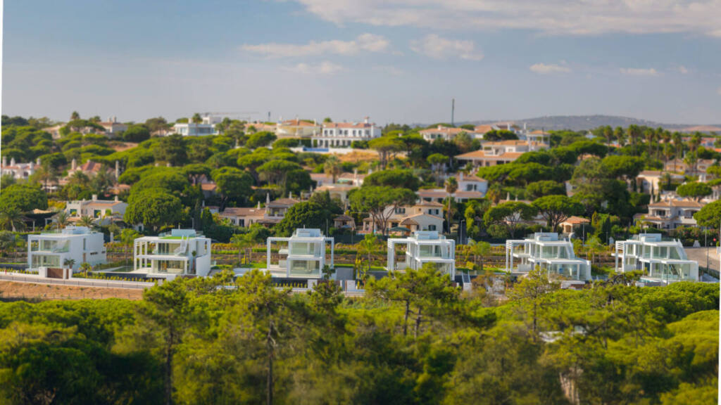 Dunas Douradas Beach Villas, Almancil - the Algarve development that won the Prémio Projeto KNX Portugal 2020, KNX installation by iHome