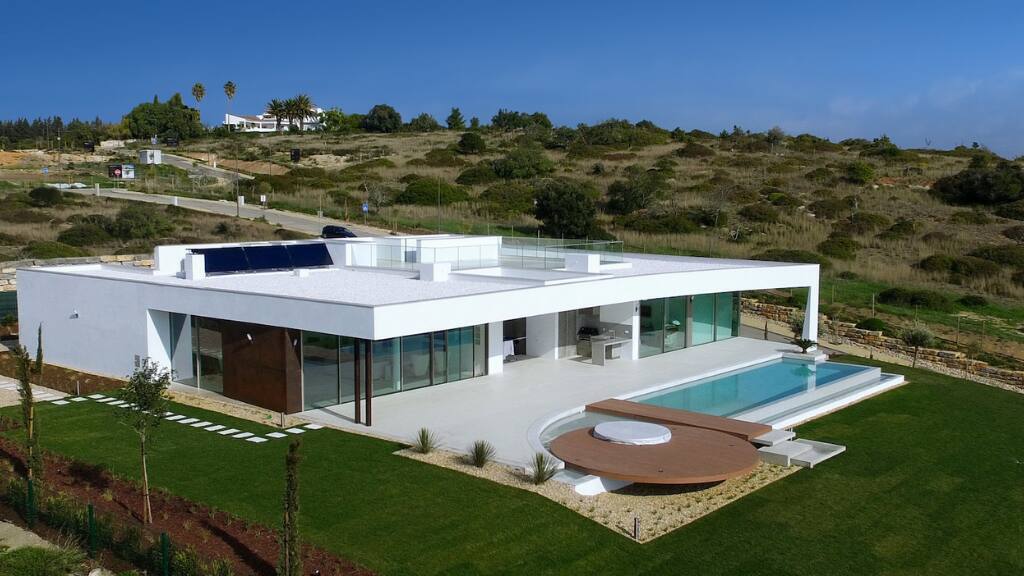 Lote 21, Alma do Mar, Lagos - aerial view of the finished villa, winner of the Control4 European Best Lighting Project award, electrical design and installation by iHome