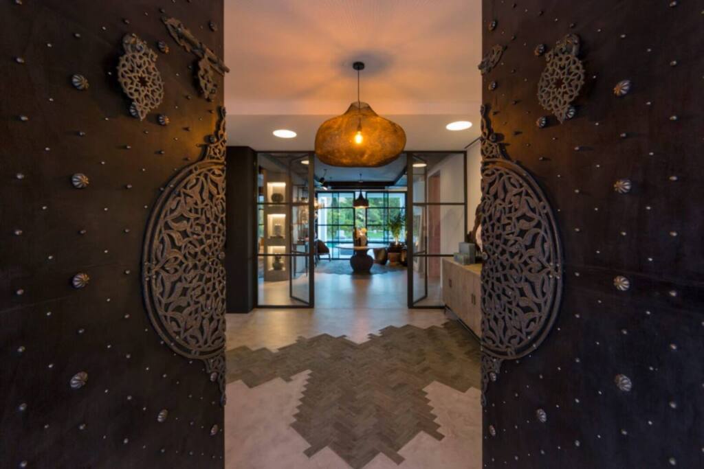 Private house in Quinta do Lago, Algarve, architecture by JSH Algarve, technology installation by iHome